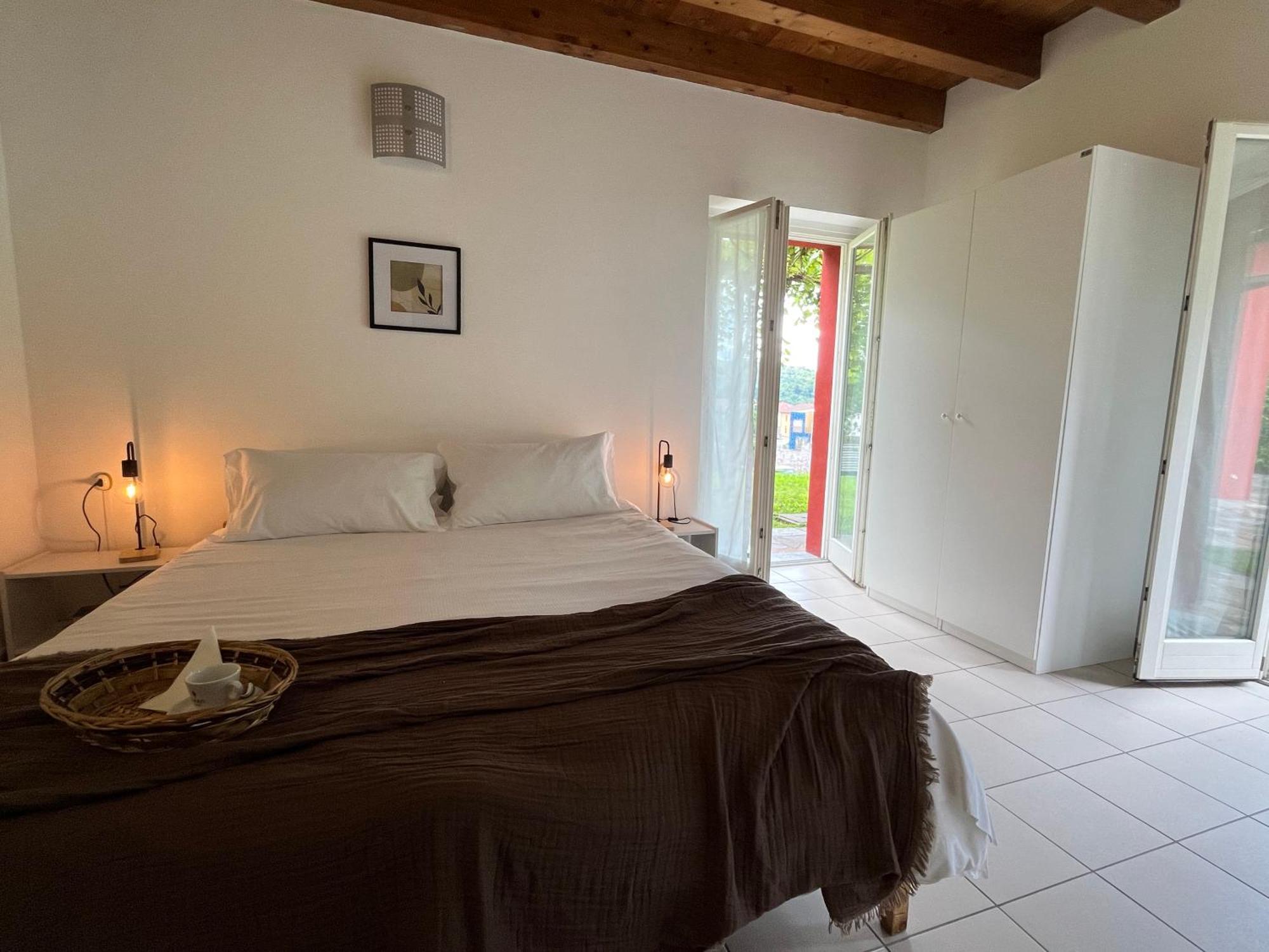 Casa Rossa Laveno-Mombello